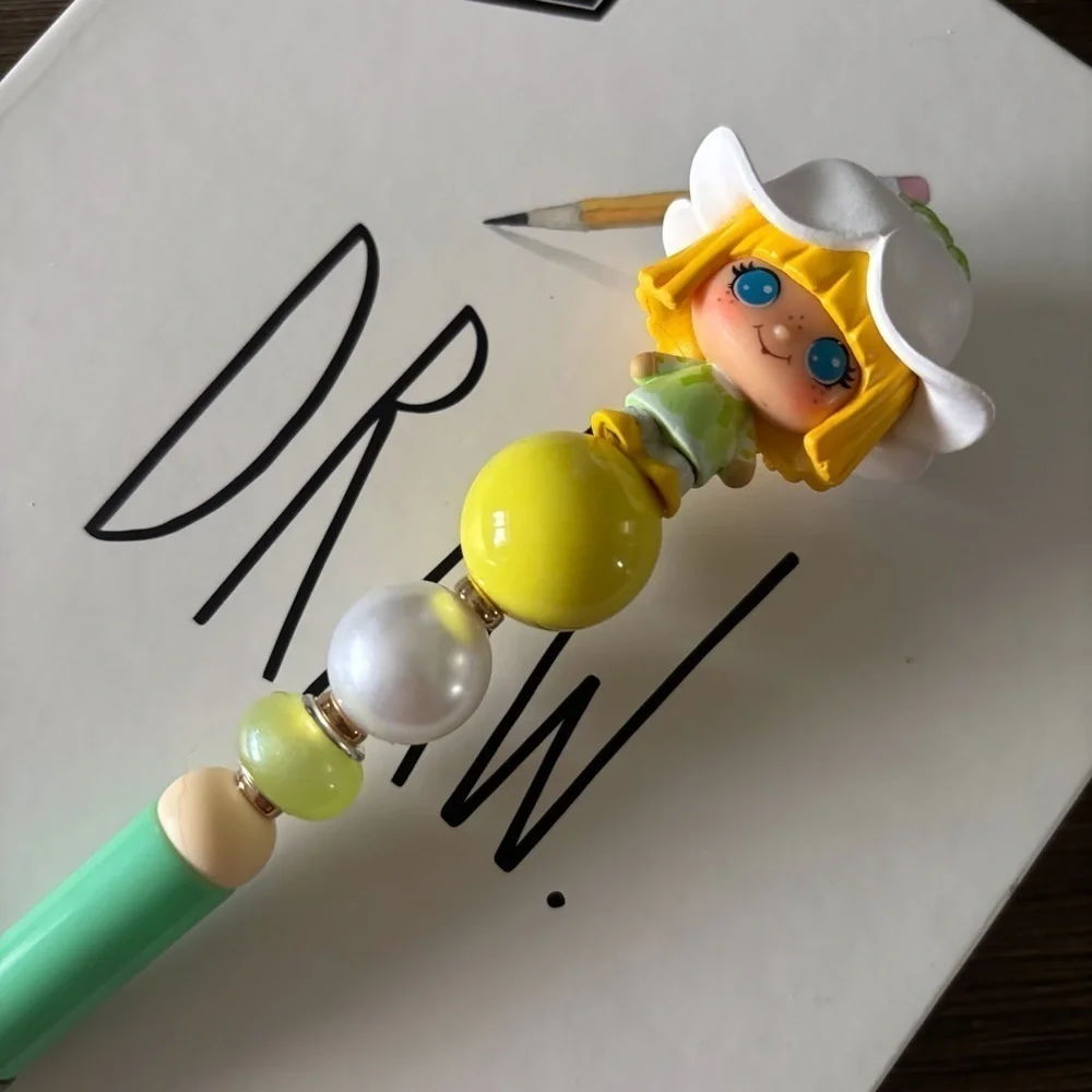 Strawberry Shortcake: Mint Tulip handmade beaded pen